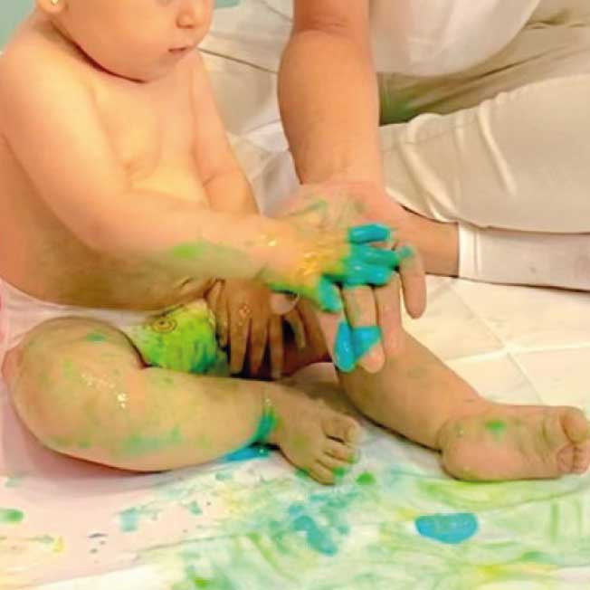 Pintura para bebés y niños: comestible, segura y económica