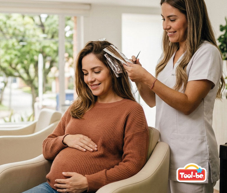 ¿Es seguro pintarse el pelo o hacerse mechas en el embarazo? Lo que dice la ciencia.
